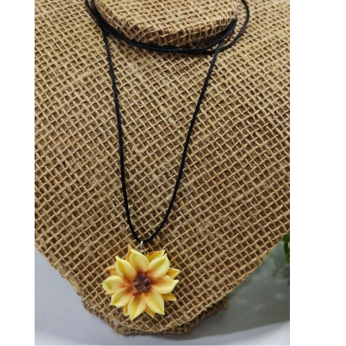 Colar Primavera Flor